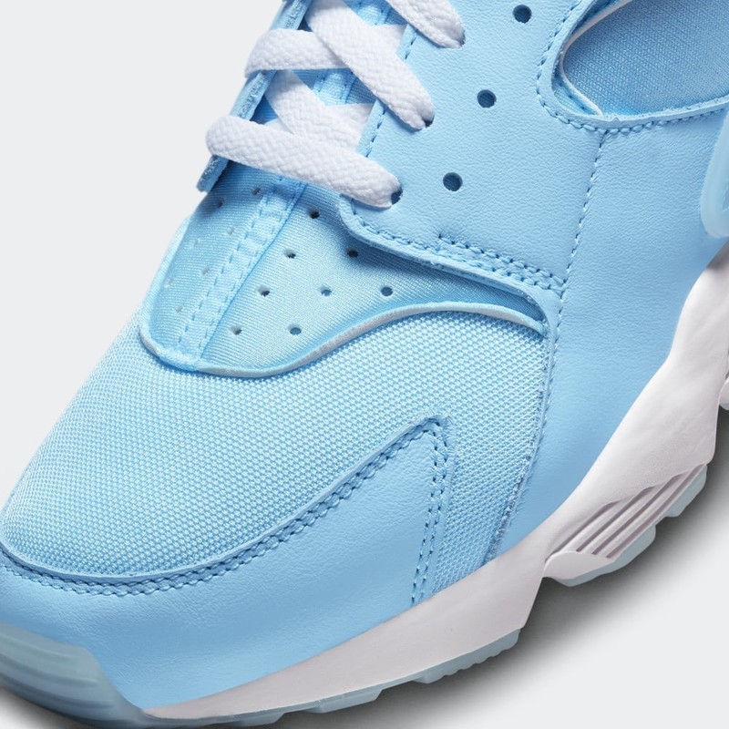 Light hot sale blue huaraches